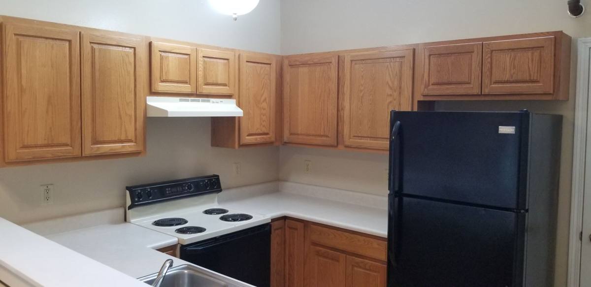 Apartment for rent at 921 W 20th St, Cedar Falls, IA 50613