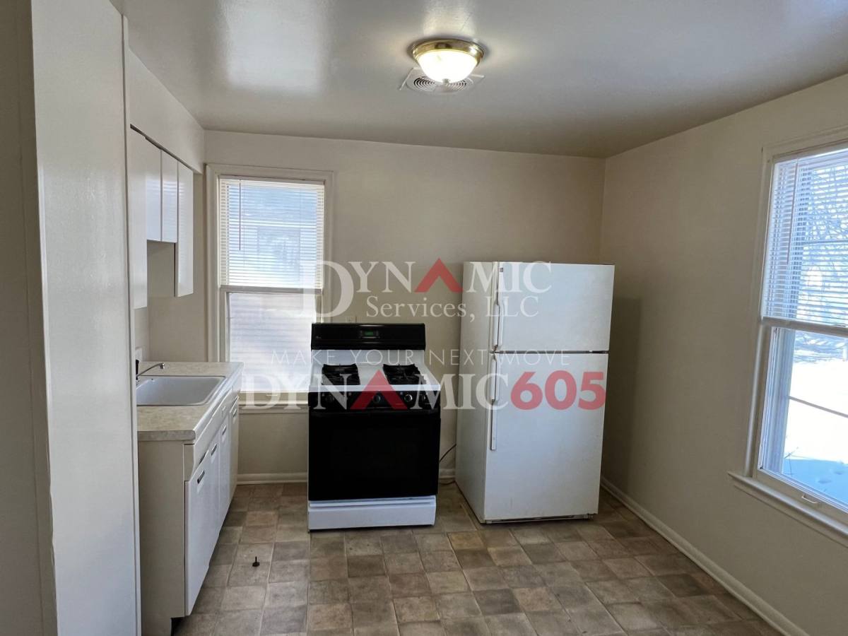 Apartment for rent at 233 S Duluth Ave, Sioux Falls, SD 57104