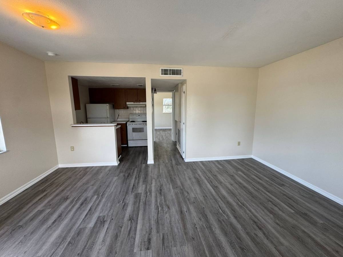 Apartment for rent at 38010 14th Ave, Zephyrhills, FL 33542