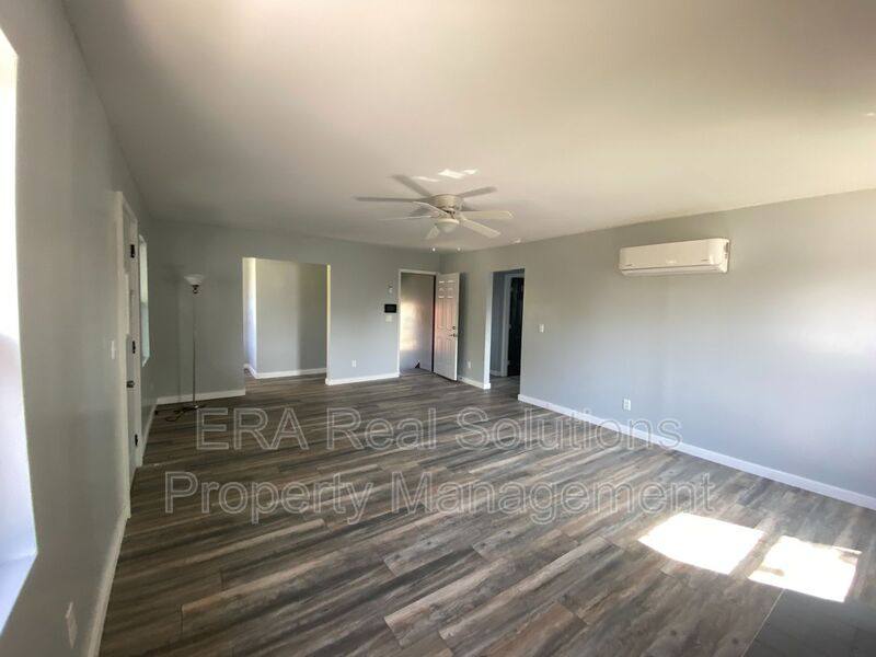 Apartment for rent at 1106 Oakwood Ave, Columbus, OH 43206