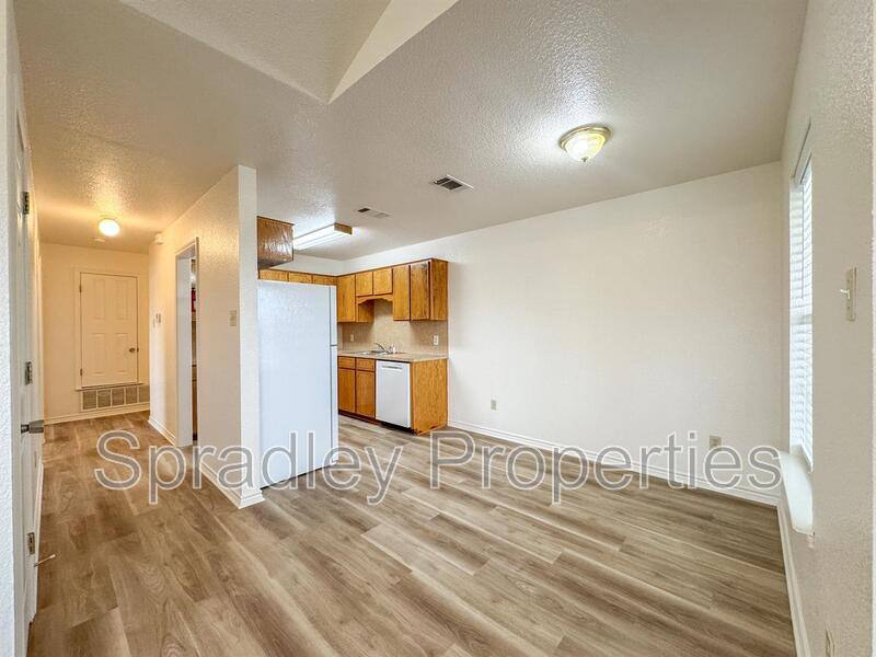 Townhouse for rent at 115 Lacey Lou Lane, Salado, TX 76571
