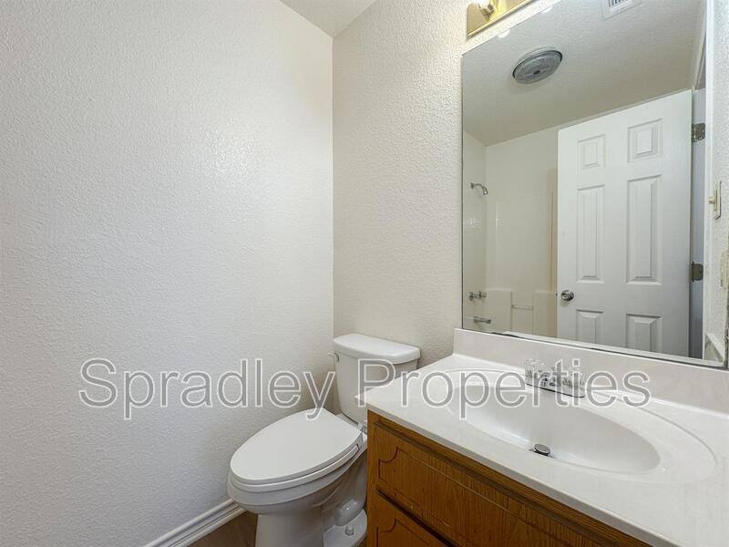 Townhouse for rent at 117 Lacey Lou Lane, Salado, TX 76571
