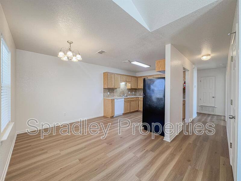 Townhouse for rent at 130 Lacey Lou Lane, Salado, TX 76571