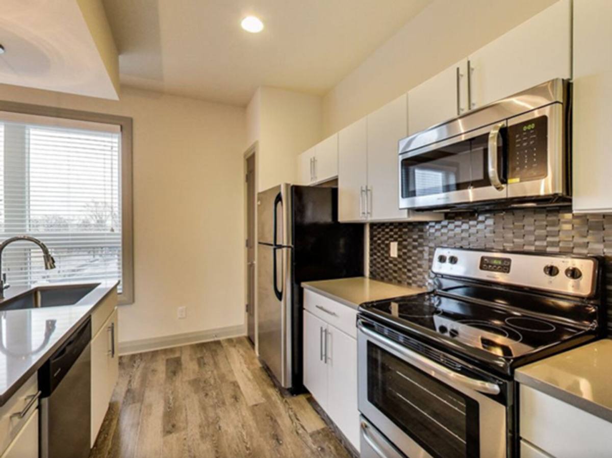 Apartment for rent at 40 W 3rd Ave, Columbus, OH 43201