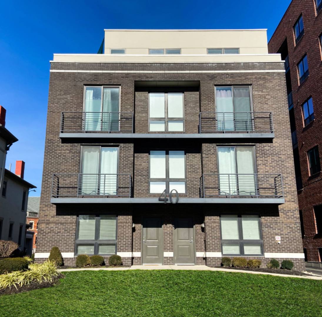 Apartment for rent at 40 W 3rd Ave, Columbus, OH 43201