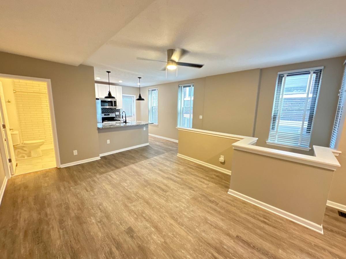 Apartment for rent at 1722 Summit St, Columbus, OH 43201