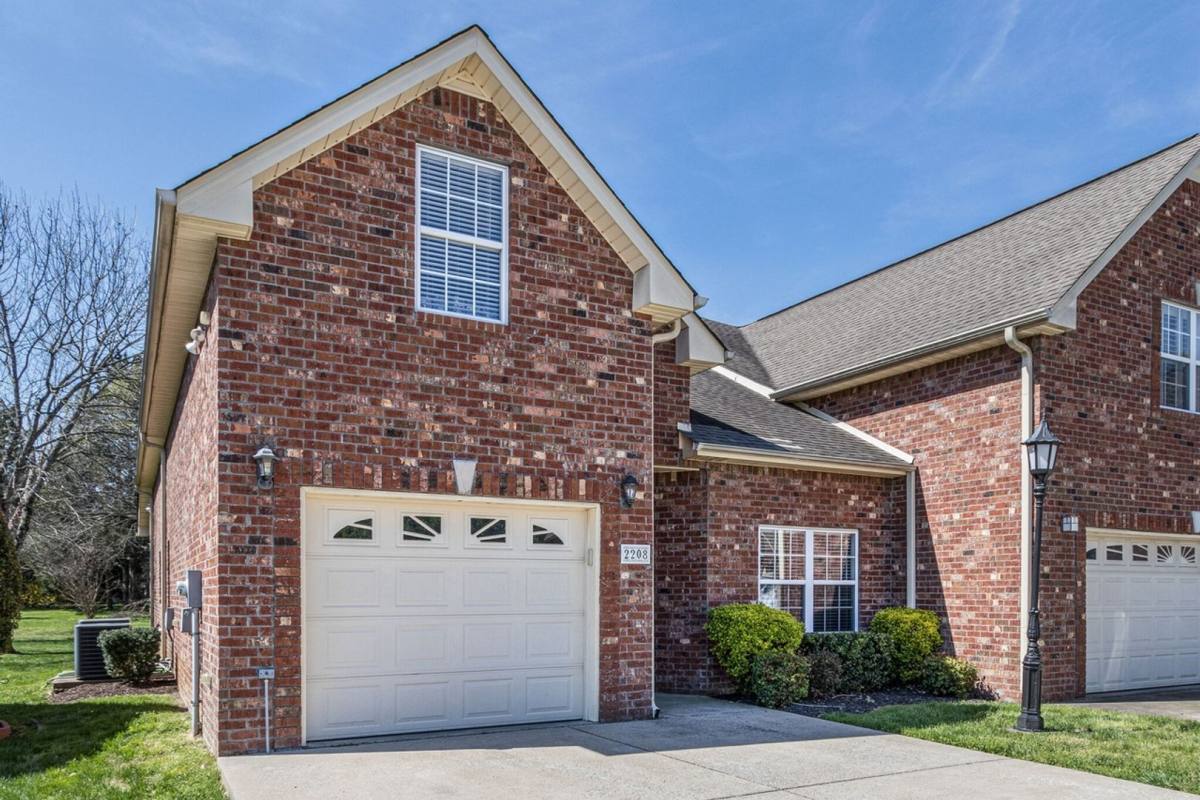 House for rent at 2208 Stanford Court, Murfreesboro, TN 37130