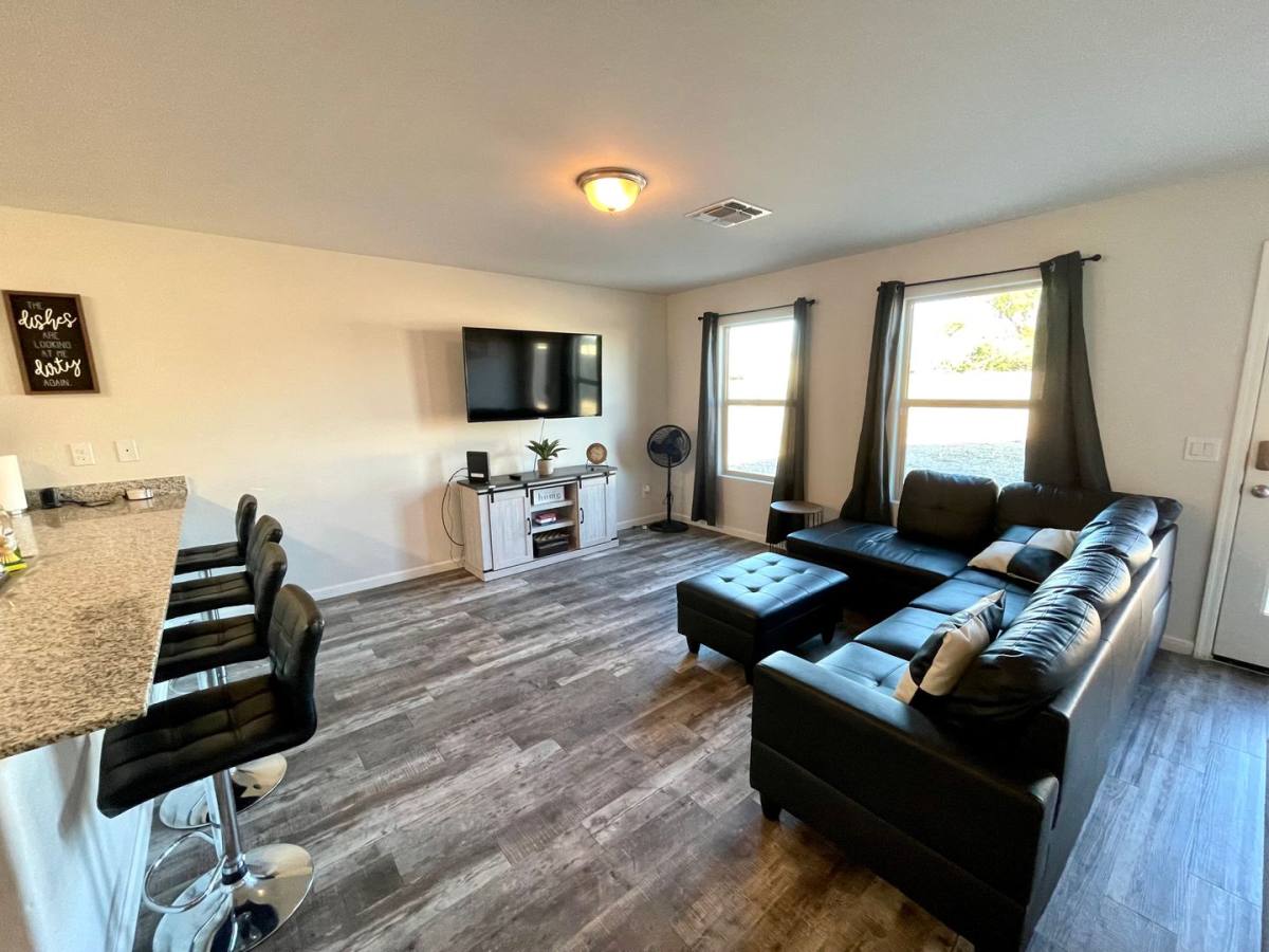 House for rent at 564 Holly St, Bullhead City, AZ 86442
