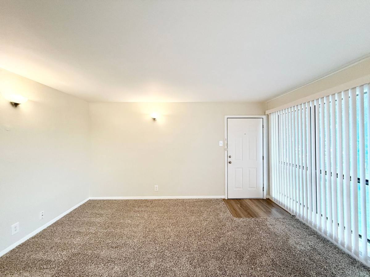 Apartment for rent at 3629 N Macgregor Way, Houston, TX 77004