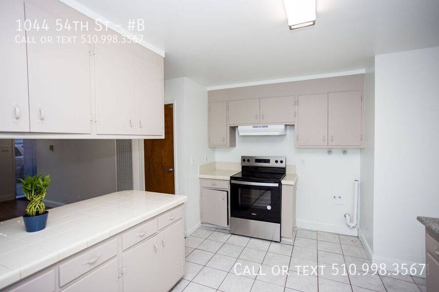 Townhouse for rent at 1044 54th St #B, Emeryville, CA 94608