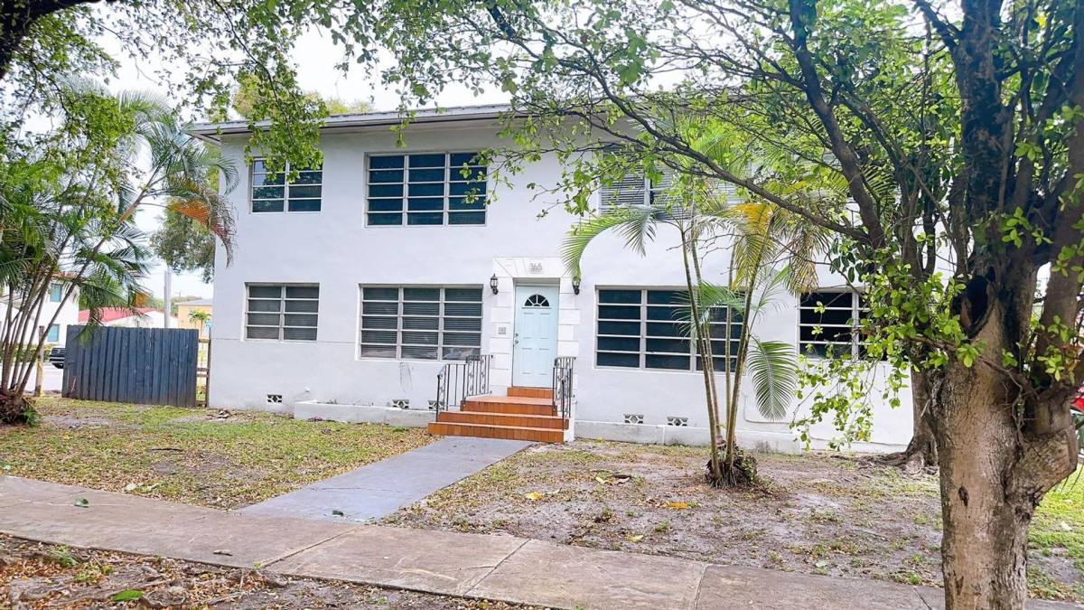 Apartment for rent at 365 Menores Ave, Miami, FL 33134