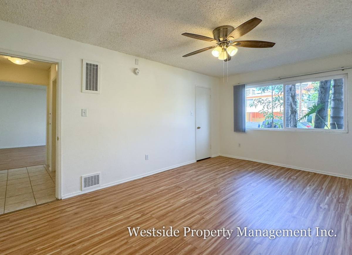 Apartment for rent at 1755 Purdue Ave #101, Los Angeles, CA 90025