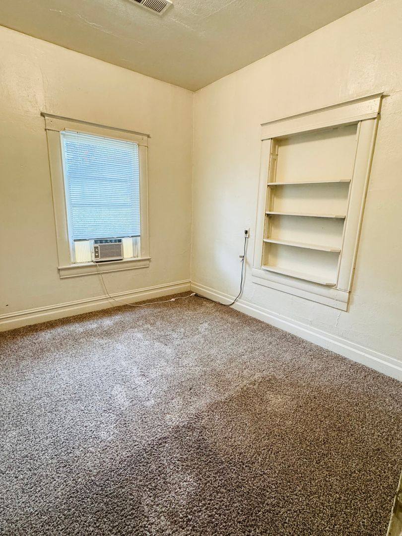 Apartment for rent at 721 W 3rd St, Chico, CA 95928