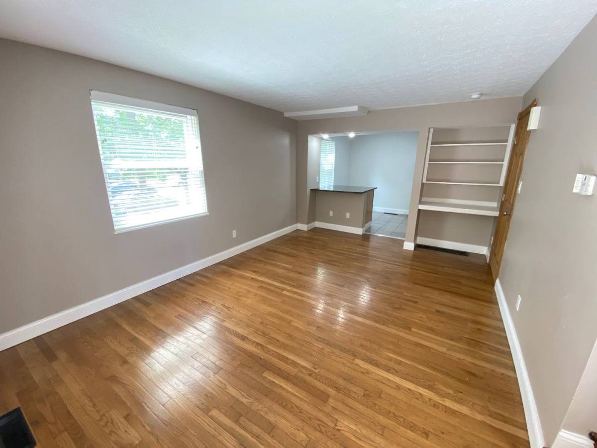 Apartment for rent at 1702-1712 N 4th St, Columbus, OH 43201