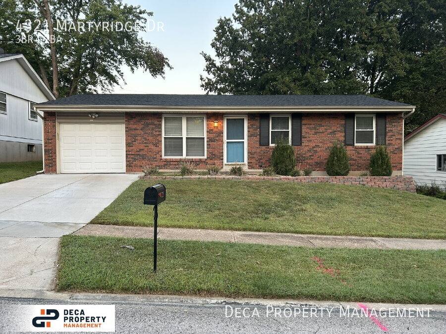 House for rent at 4321 Martyridge Dr, Saint Louis, MO 63129
