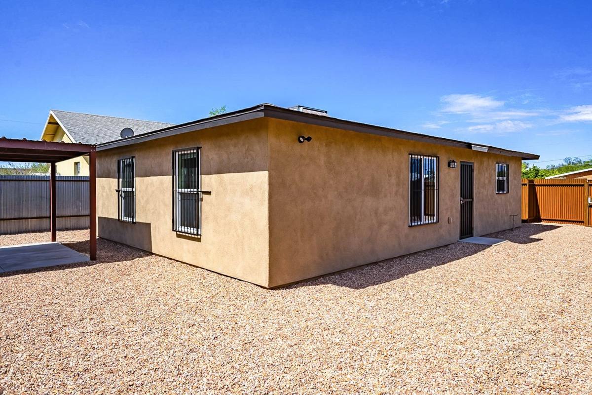 Apartment for rent at 615 S Santa Rita Ave, Tucson, AZ 85719