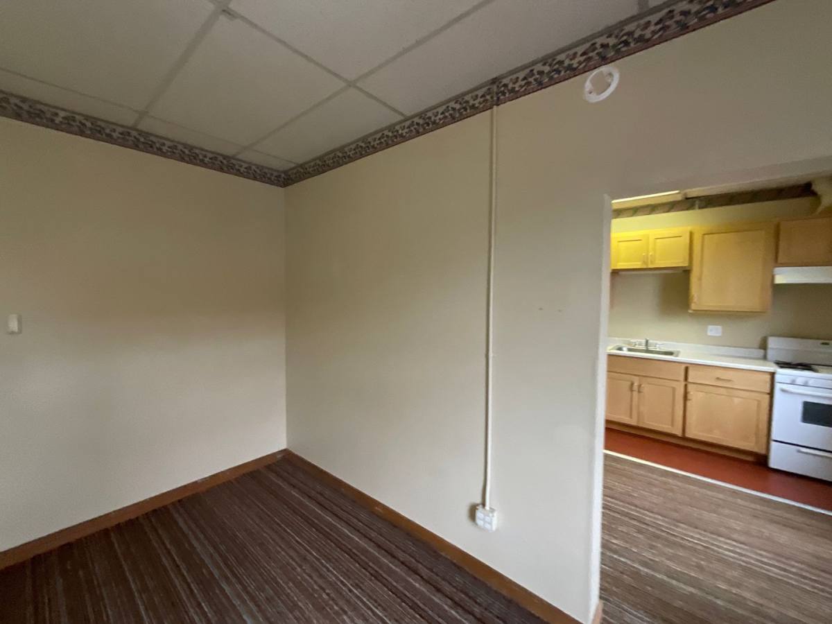 Apartment for rent at 103 Depot St, La Grande, OR 97850