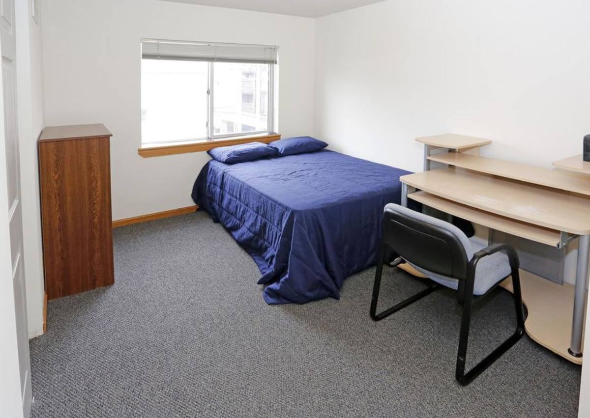 Townhouse for rent at 208 N Harvey St, Urbana, IL 61801