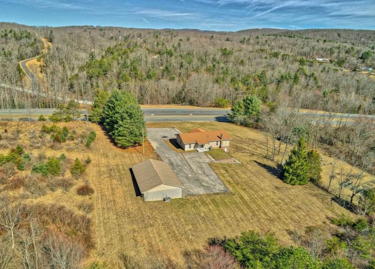 Apartment for rent at 3089 Pandapas Pond Rd, Blacksburg, VA 24060