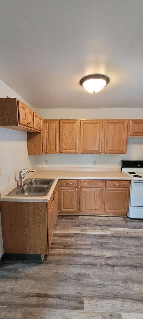 Apartment for rent at 2311 Olive St, Cedar Falls, IA 50613
