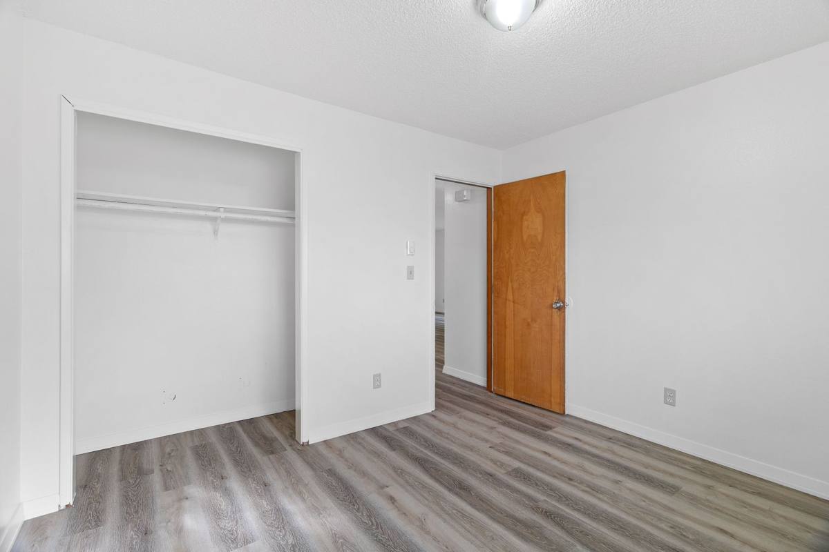 Apartment for rent at 801 N Garrison Rd, Vancouver, WA 98664