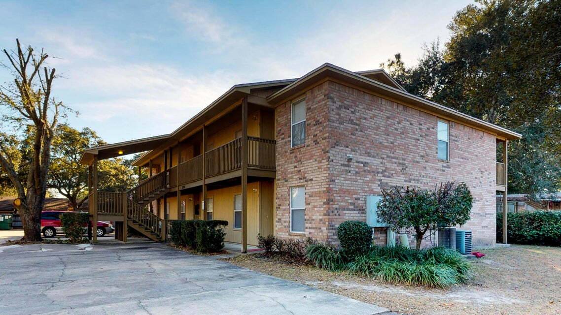 Apartment for rent at 895 Silverwood #5, Fort Walton Beach, FL 32547