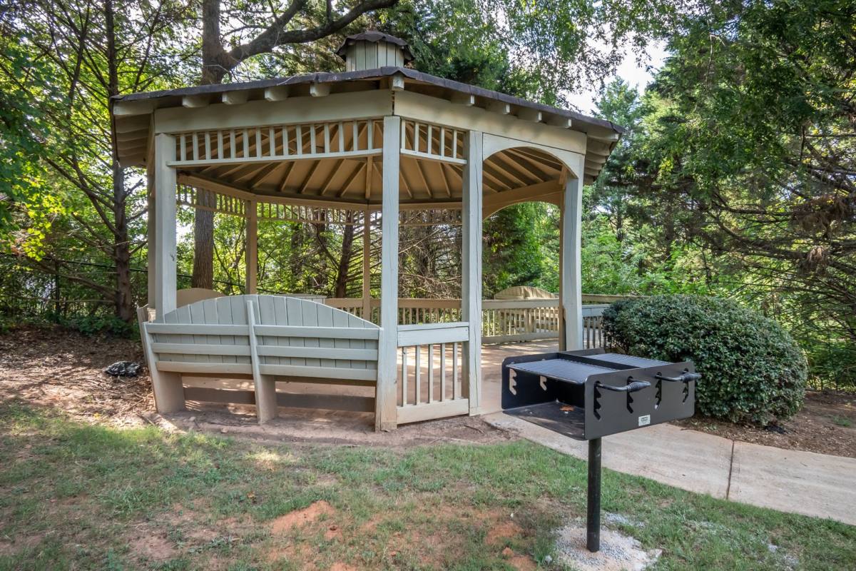 Apartment for rent at 270 Strickland Ave, Athens, GA 30601