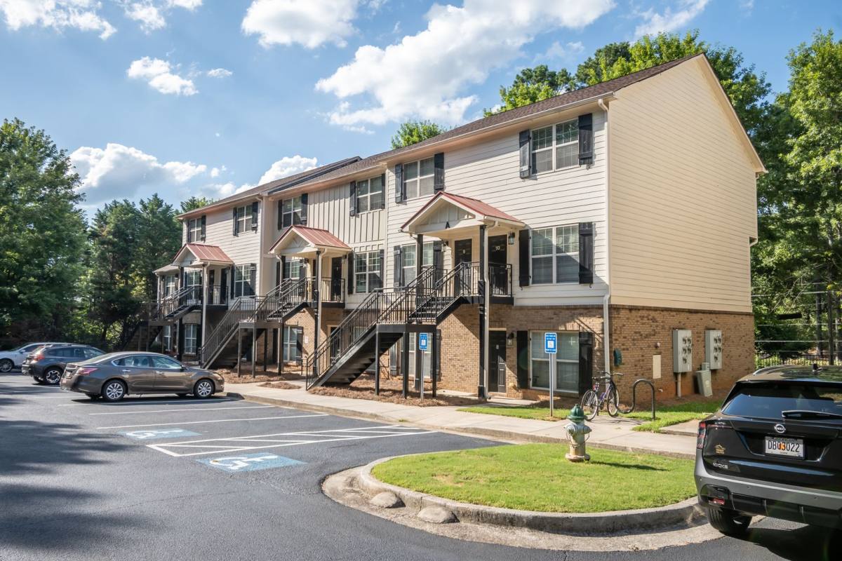 Apartment for rent at 270 Strickland Ave, Athens, GA 30601