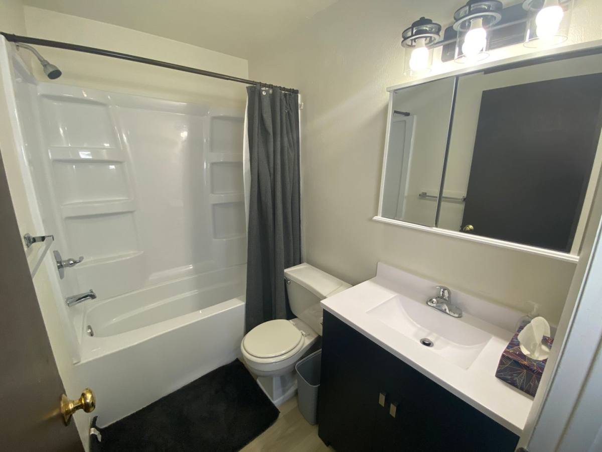 Apartment for rent at 700-721 Carriage Hill, Iowa City, IA 52246