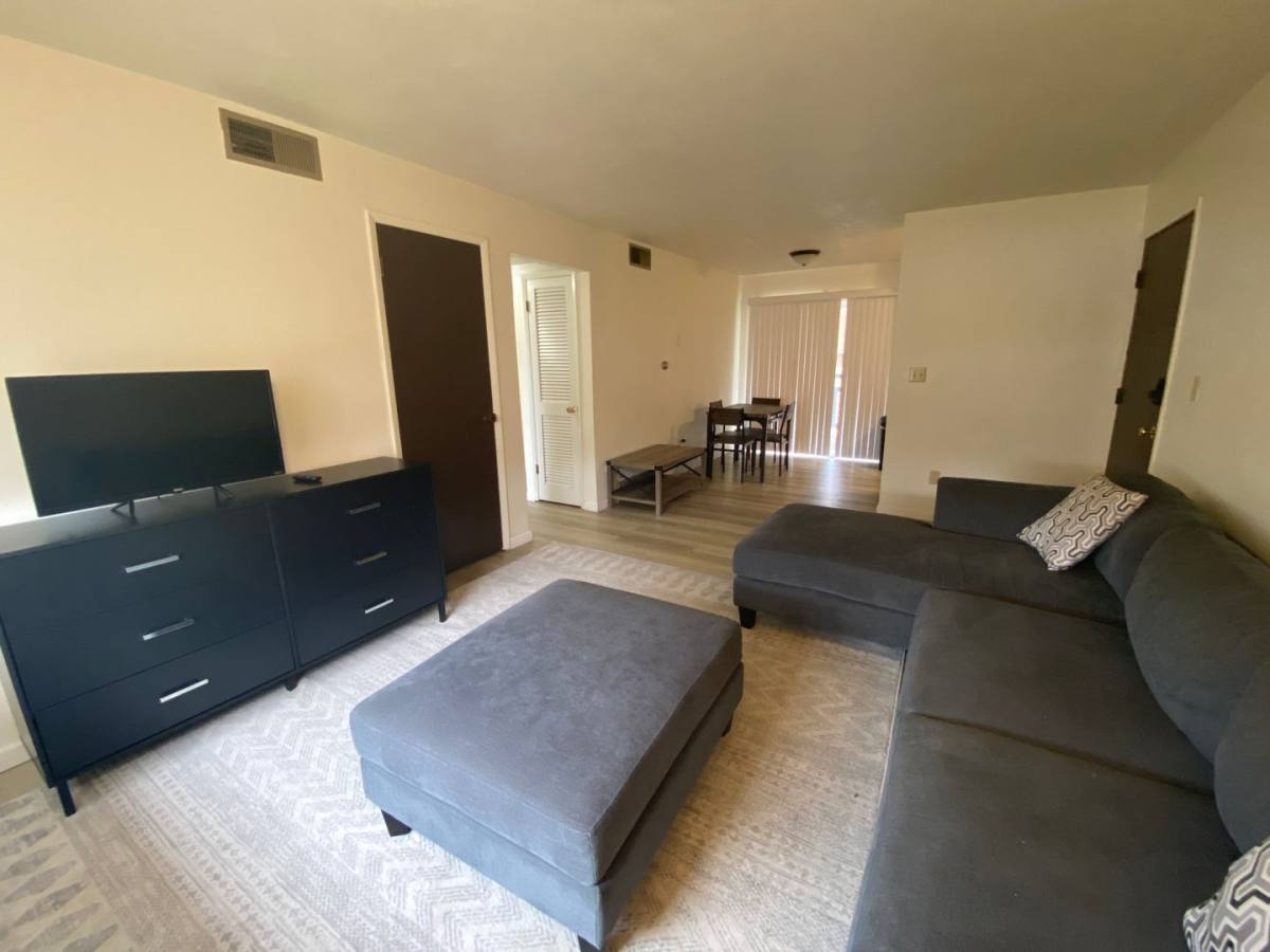 Apartment for rent at 700-721 Carriage Hill, Iowa City, IA 52246