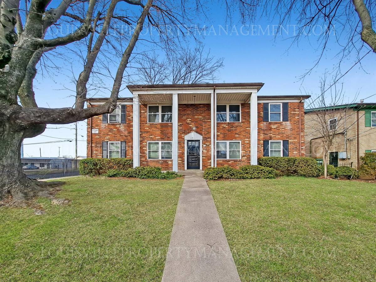 Apartment for rent at 1711 Valley Forge Way #4, Louisville, KY 40215