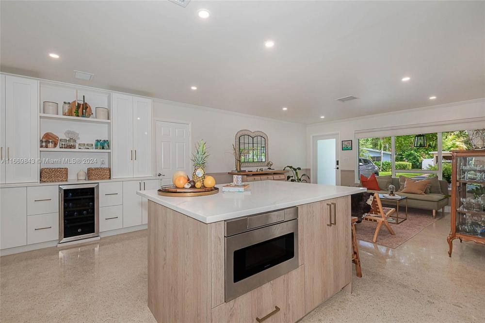 House for rent at 224 S 57th Ave, Hollywood, FL 33023