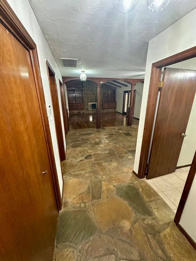 House for rent at 3608 Chatham Court, Norman, OK 73072