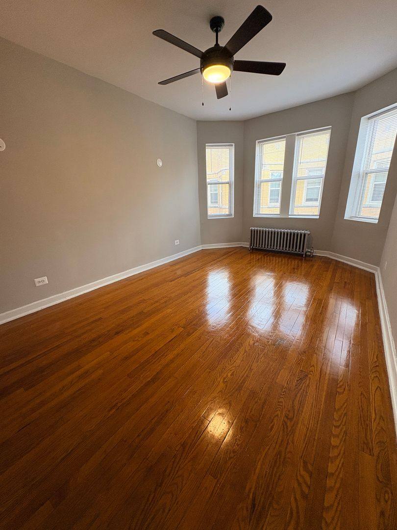 Apartment for rent at 310-314 N Pine Ave, Chicago, IL 60644