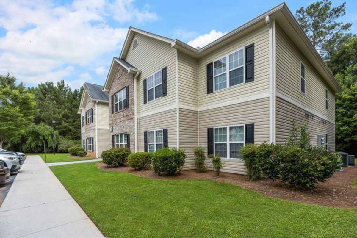 Apartment for rent at 123 Beulah Church Rd, Carrollton, GA 30117