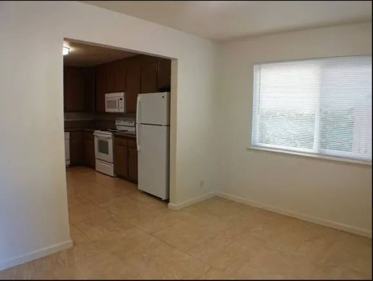 Apartment for rent at 818 W 1st St, Chico, CA 95928