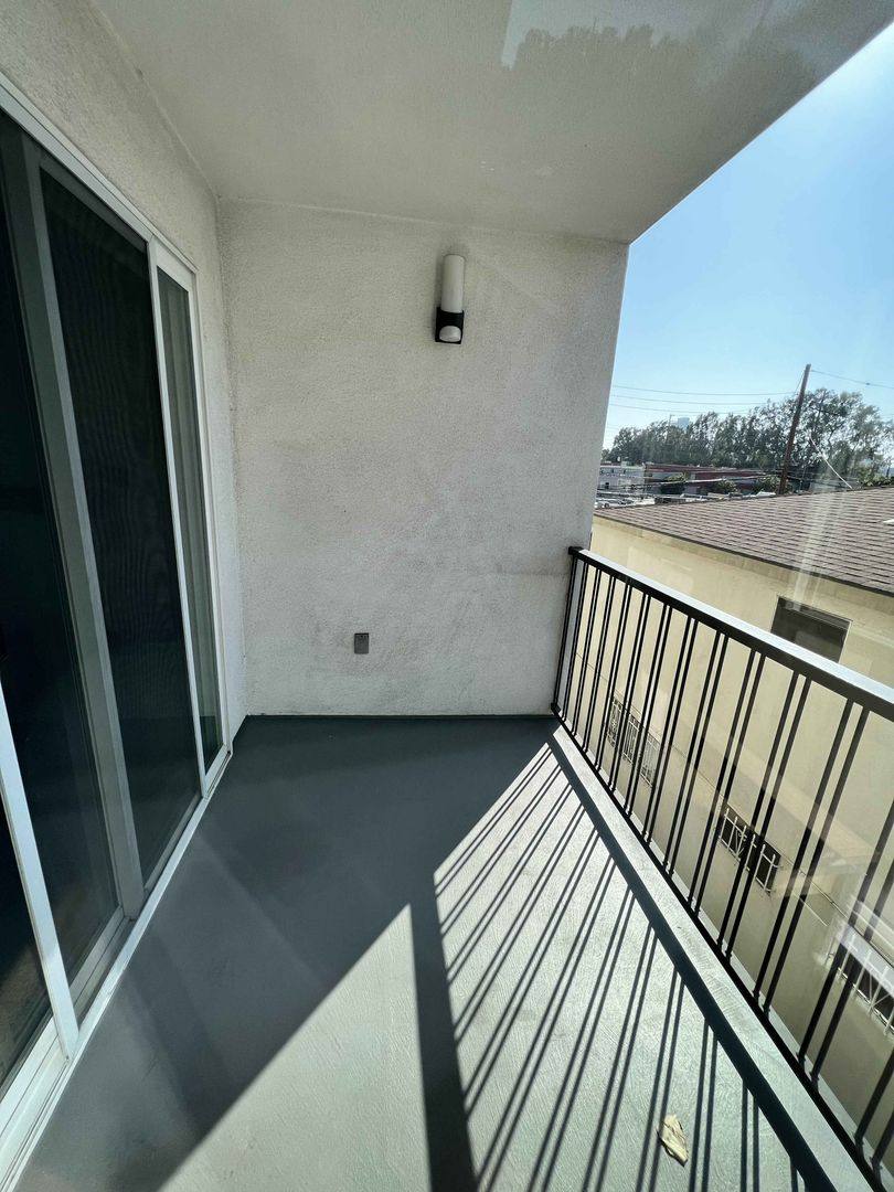 Apartment for rent at 1539 Beloit Ave, Los Angeles, CA 90025