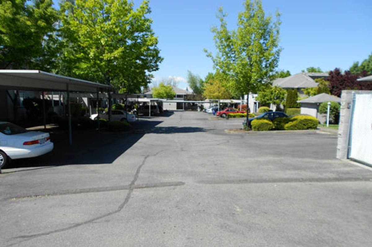 Apartment for rent at 1101 Woodrow Lane, Medford, OR 97504