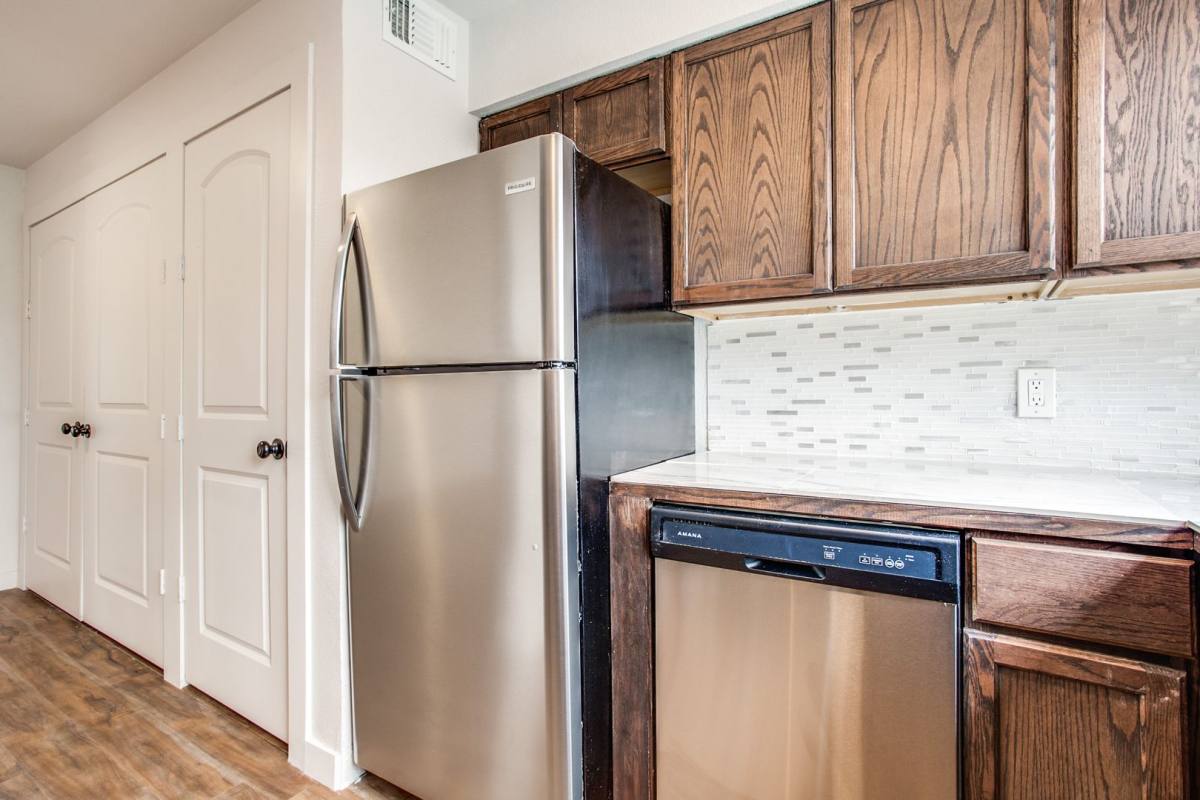 Condo for rent at 9730 Whitehurst, Dallas, TX 75243
