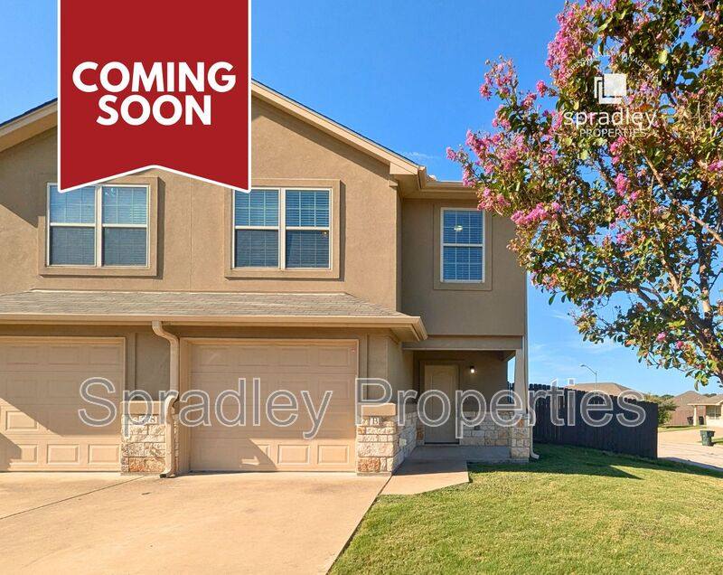 Townhouse for rent at 778B E Ridge Blvd, Temple, TX 76502