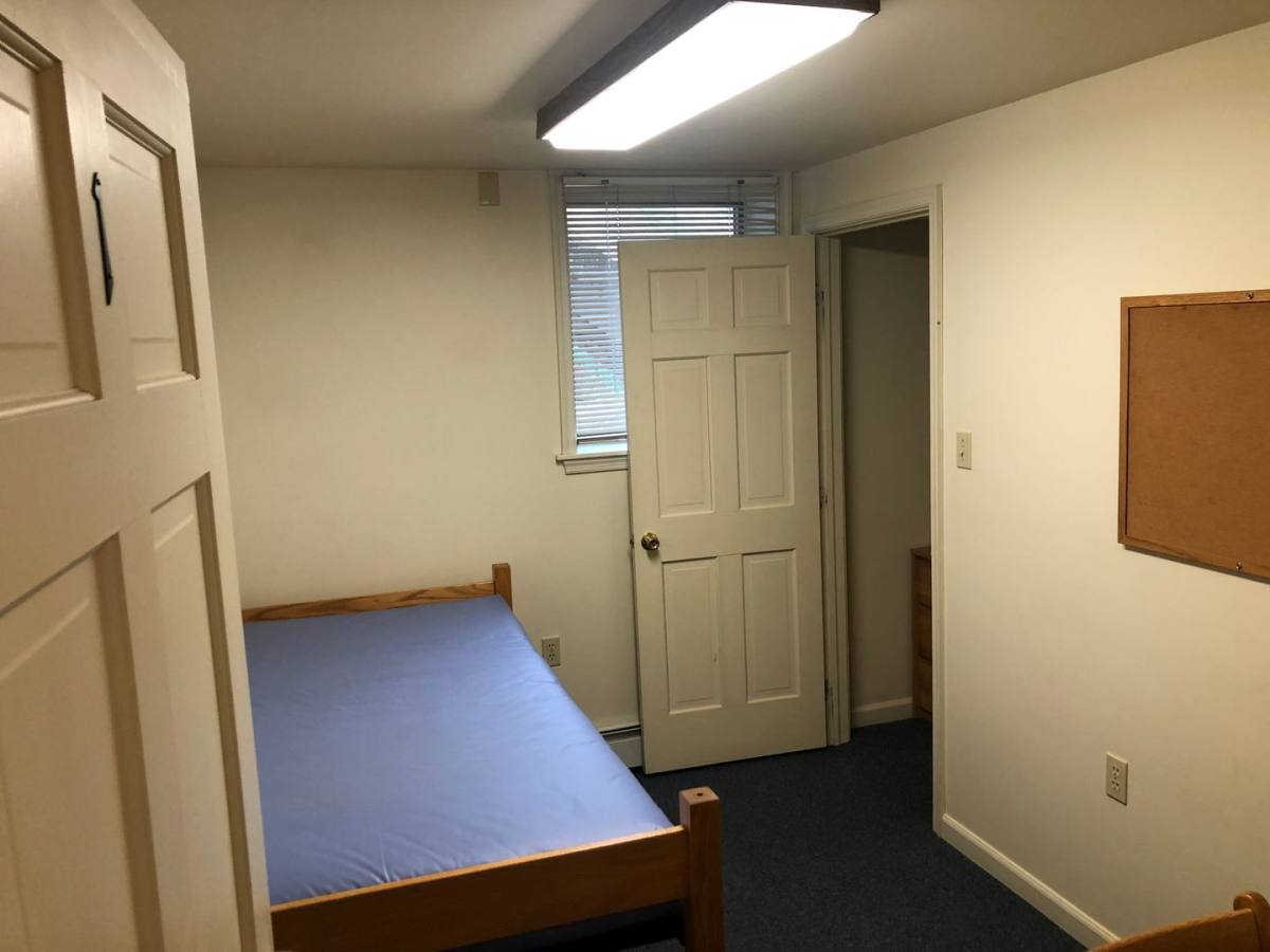 Apartment for rent at 388 Penn Argyle Ave, Bloomsburg, PA 17815
