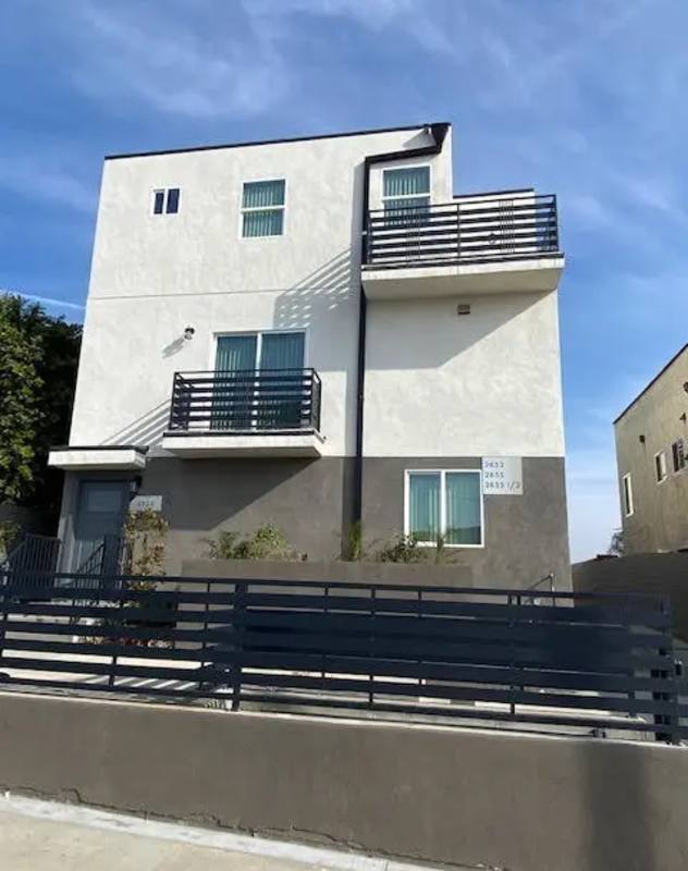Apartment for rent at 2855 1 2 Cincinnati Room #3, Los Angeles, CA 90033