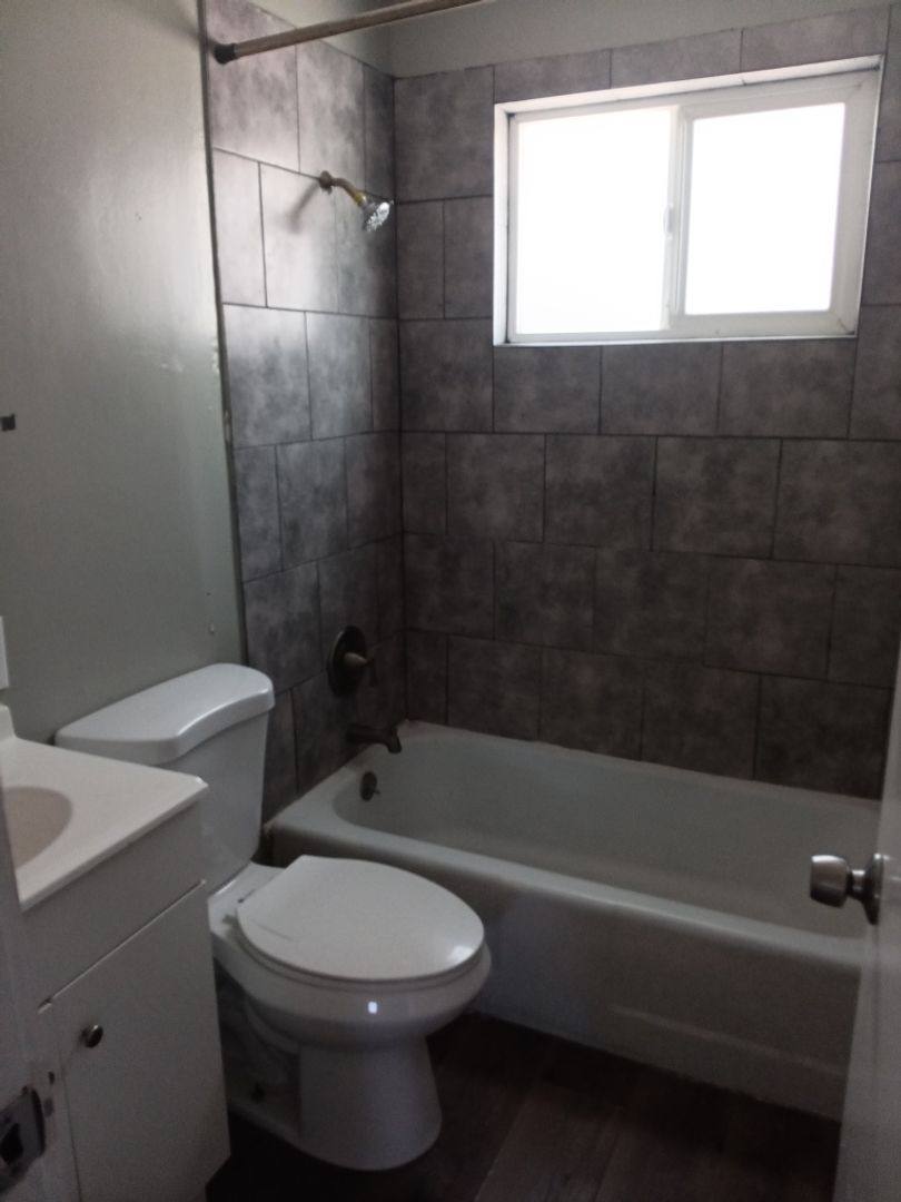 Apartment for rent at 436 Chama St SE, Albuquerque, NM 87108