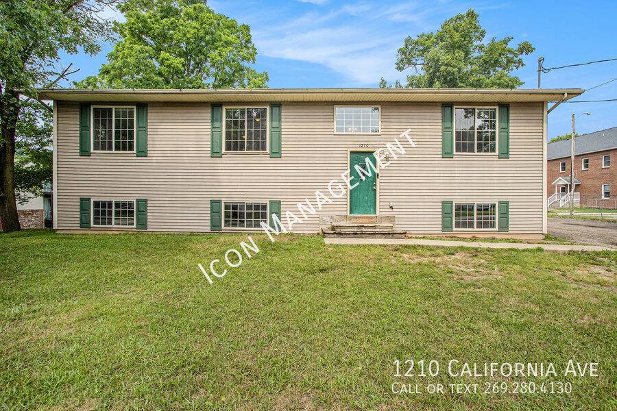House for rent at 1210 California Ave, Kalamazoo, MI 49006