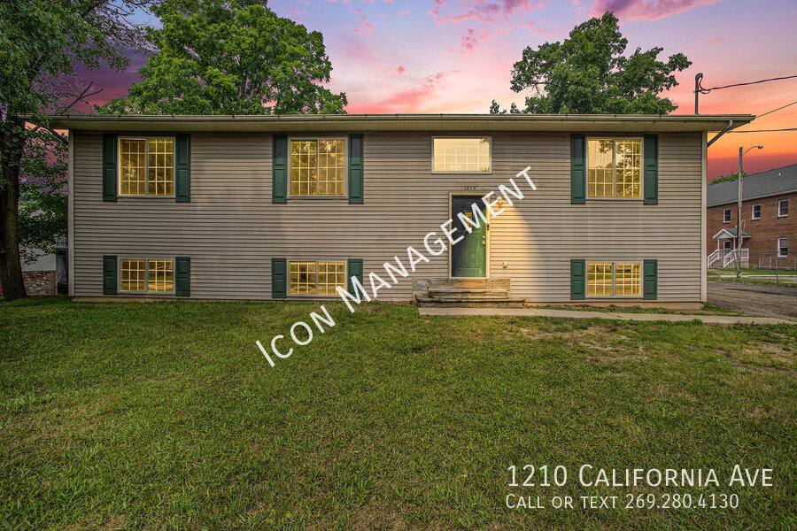 House for rent at 1210 California Ave, Kalamazoo, MI 49006