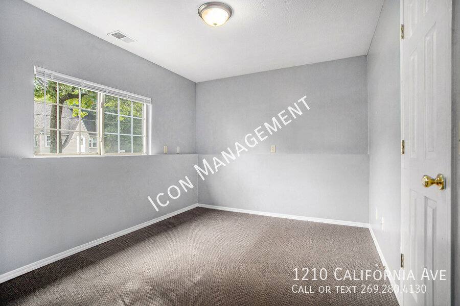 House for rent at 1210 California Ave, Kalamazoo, MI 49006