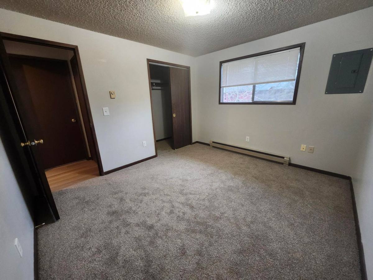 Apartment for rent at 12210-12218 Lenora, Spokane, WA 99206