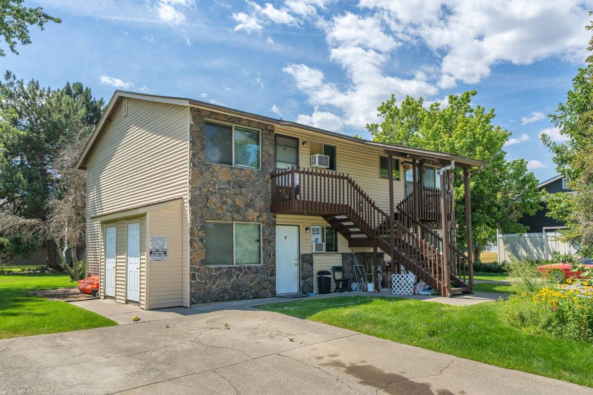 Apartment for rent at 12210-12218 Lenora, Spokane, WA 99206
