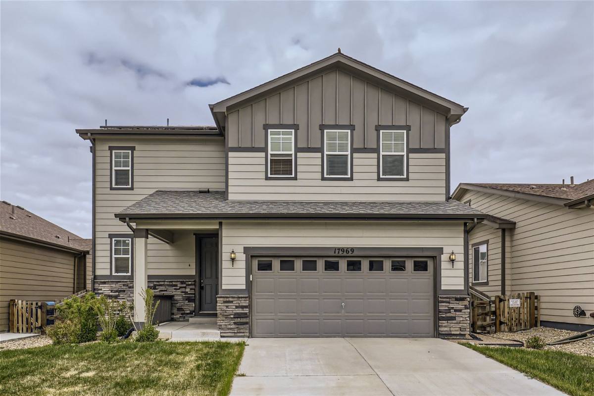 House for rent at 17969 E 99th Place, Commerce City, CO 80022