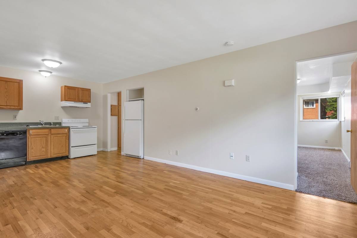 Apartment for rent at 1410 Old Canton Lane, East Lansing, MI 48823